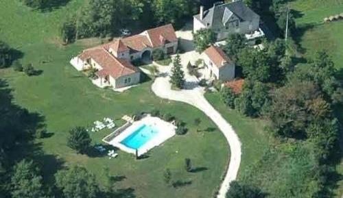 Two-Bedroom House  La Chouette