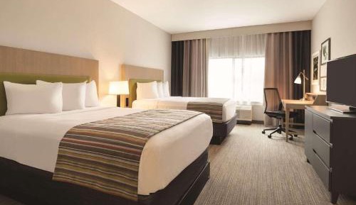 Queen Room with Two Queen Beds - Non-Smoking