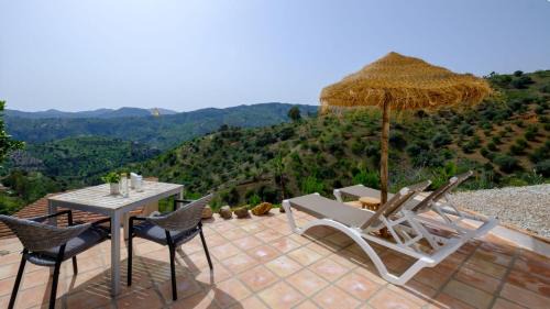 King Room with Mountain View
