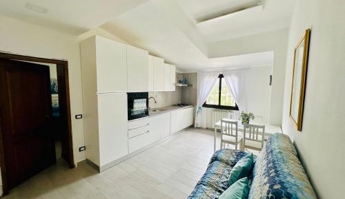 One-Bedroom Loft Apartment with Balcony