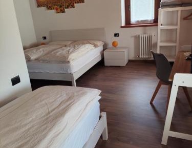 Comfort Triple Room with Shower