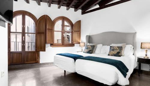 Standard Family Room