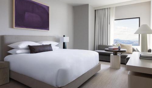 King Room with City View