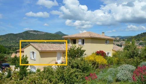 Superior One-Bedroom Apartment with Balcony