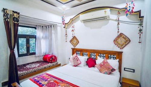 King Suite with Balcony