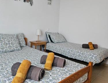 Triple Room with Shared Bathroom