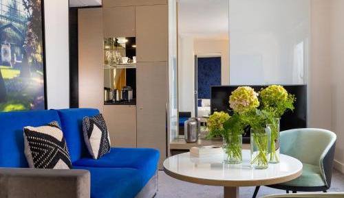 Suite with City View