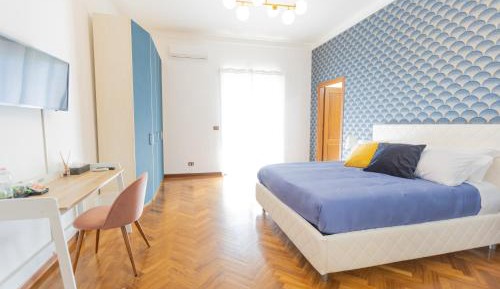 King Room with Balcony