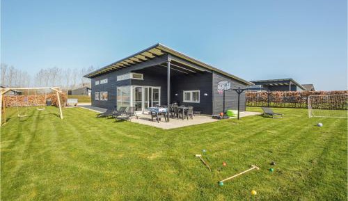 Four-Bedroom Holiday Home