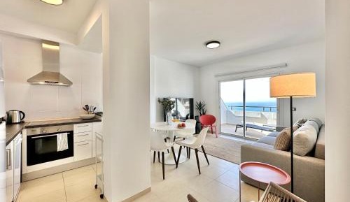 Apartment with Sea View