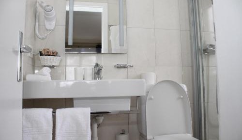 Queen Room with Balcony