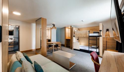 Bed in 6-Bed Mixed Dormitory Room