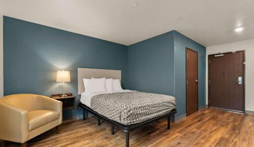 Queen Suite - Non Smoking