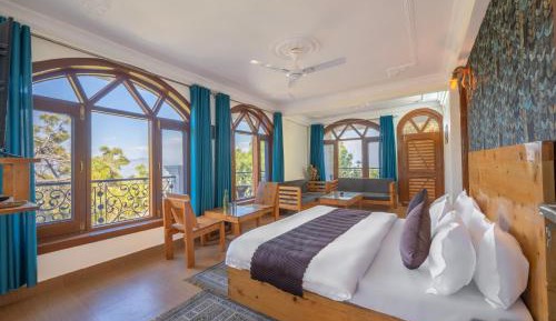 Deluxe Double Room with Bath