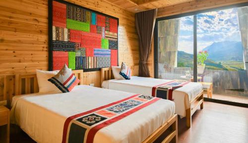 Twin Room with Mountain View