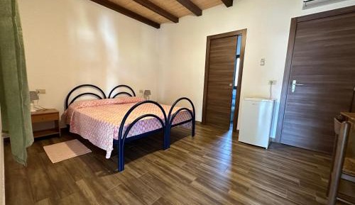 Deluxe Double or Twin Room with Pool Access