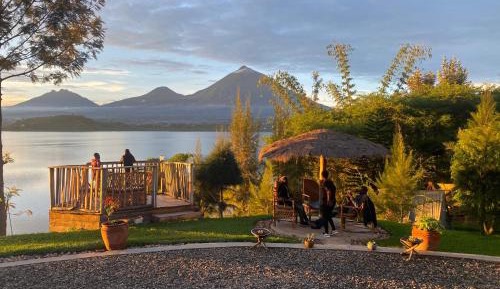 King Room with Lake View