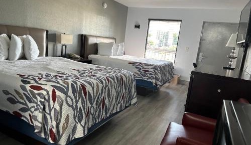 Standard Queen Room with Two Queen Beds