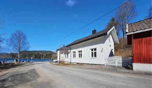 Three-Bedroom Holiday Home 
