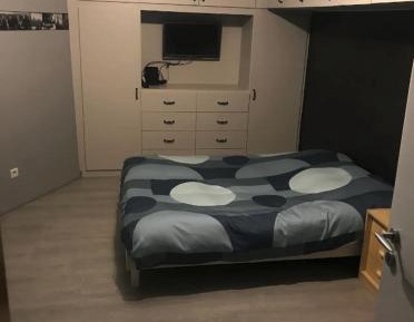 Double Room (1 Adult + 1 Child)