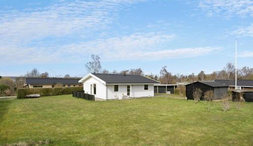 Two-Bedroom Holiday Home