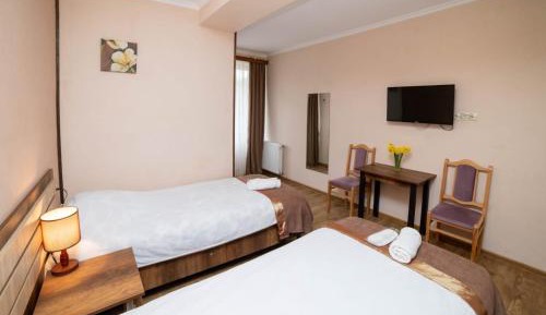 Twin Room with Bathroom