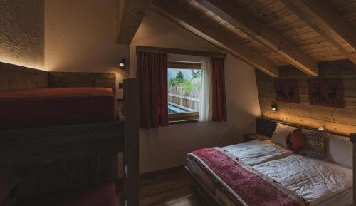 Quadruple Room with Mountain View