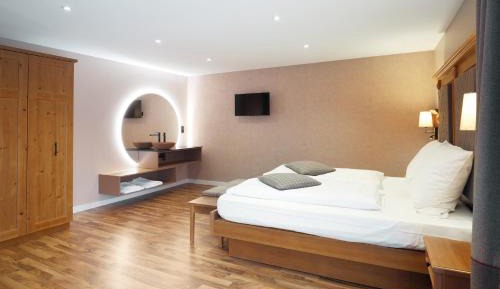 Apartment - Split Level