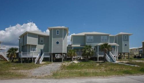Five-Bedroom Holiday Home