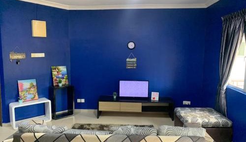 Apartment with Garden View