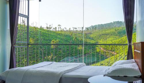 Quadruple Room with Mountain View