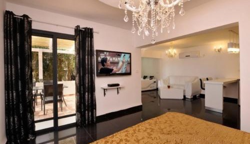 Family Suite with Balcony