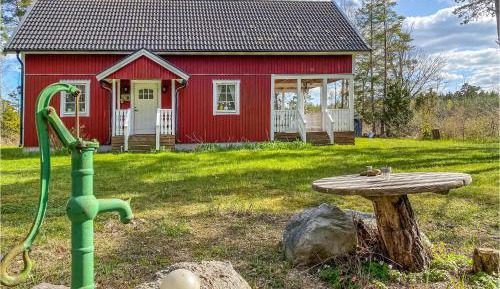 Three-Bedroom Holiday Home 