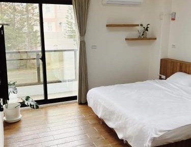 Queen Room with Balcony