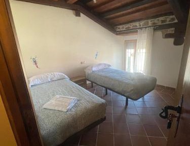 Double Room with Shared Bathroom