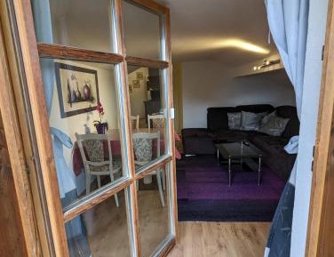 Studio with Mountain View