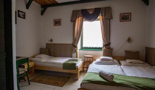 Triple Room with Bathroom