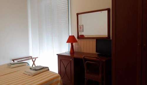 Economy Quadruple Room