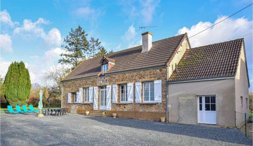 Four-Bedroom Holiday Home