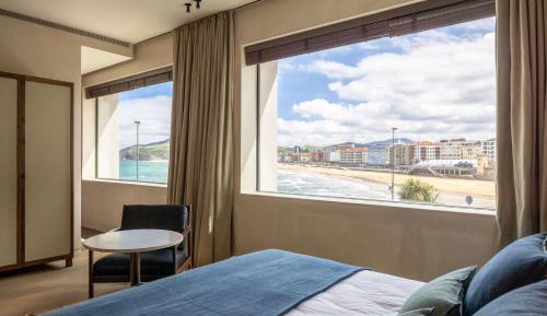 Deluxe Double Room with Sea View