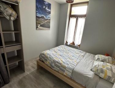 Apartment with Garden View