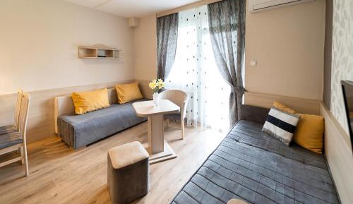 Superior Family Room