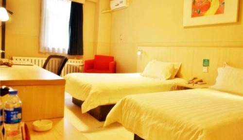 Standard Twin Room A