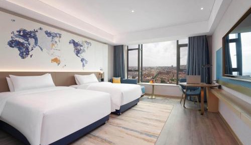 Premium Twin Room with City View
