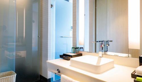 King Bed Guestroom, Guest room, 1 King, City view