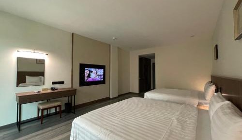 Deluxe Quadruple Room