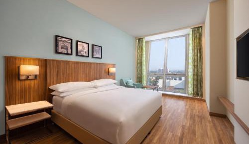 King Studio Suite with 20% off on Food & Beverages and 2 pieces of ironing daily