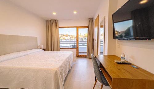Superior Double or Twin Room with Terrace