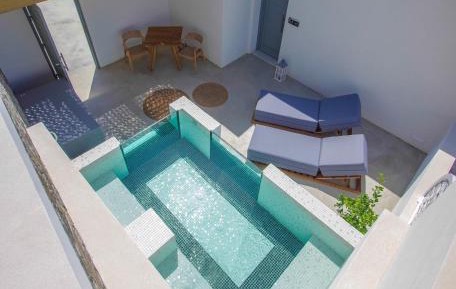 Queen Suite with Sea View