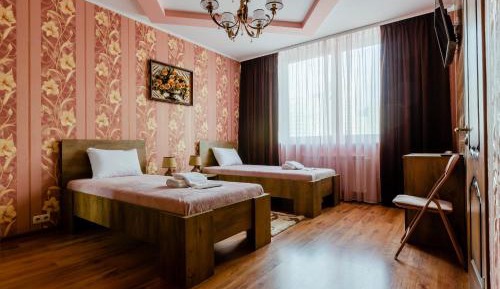 Twin Room with Shared Bathroom